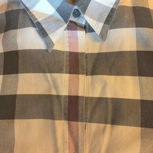 Burberry House Check 3/4 Sleeve Button-up Shirt - Picture 9 of 12